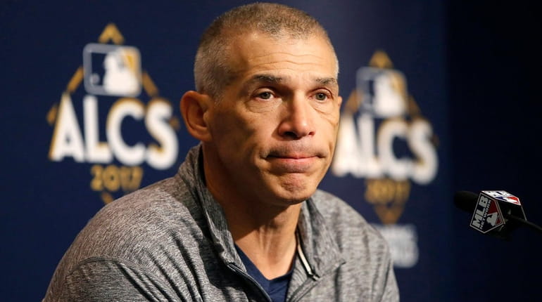 Yankees' Joe Girardi manages to champion good causes, too - Newsday