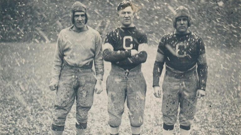 Jim Thorpe, Pete Calac, Joe Guyon of the Canton Bulldogs.