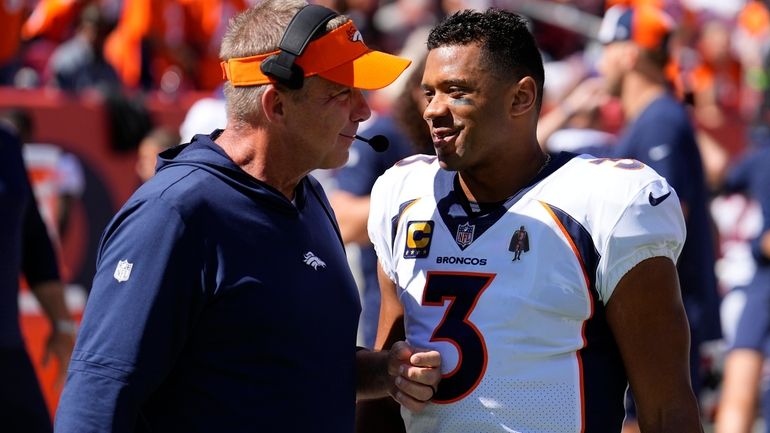 Denver Broncos QBs led NFL in being pressured in first preseason