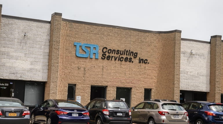 TSR Inc., a computer staffing firm based in Hauppauge, says...