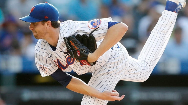 Mets' Jacob deGrom misses out on a no-hitter thanks to opposing pitcher 
