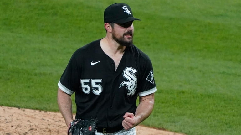 Carlos Rodon Loses Perfect Game in 9th, Gets No-Hitter - The New