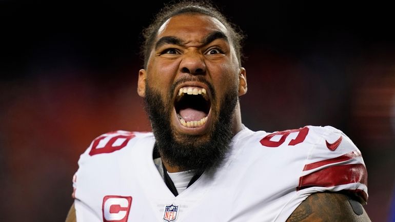 New York Giants defensive end Leonard Williams (99) yells to...