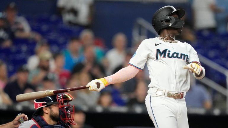 Jazz Chisholm Jr., Marlins bullpen beat Braves in seesaw game