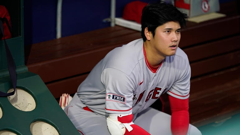 What effect will elbow injury have on Shohei Ohtani's bank account? -  Newsday