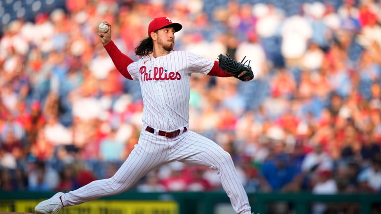 Atlanta Braves pitcher throws a no-hitter into the 8th inning in