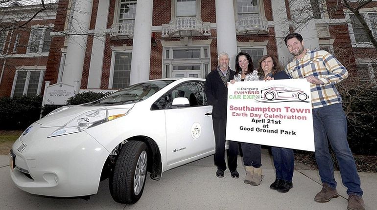 Southampton officials, from left, Frank Zappone, Lynn Arthur, Janice Scherer...