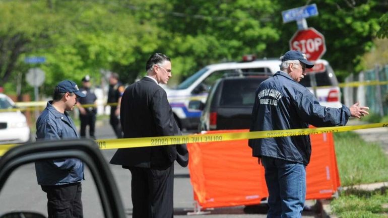 Police Id Man Found Dead In Brentwood Newsday 0128