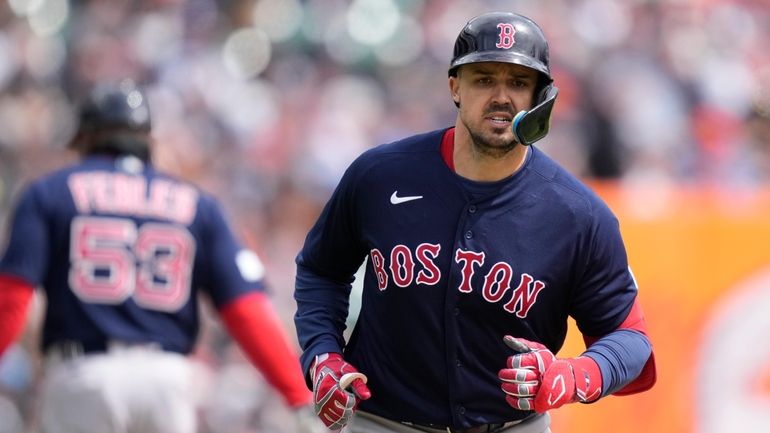 Duvall had 4 RBIs that include 3-run homer and Red Sox beat Tigers