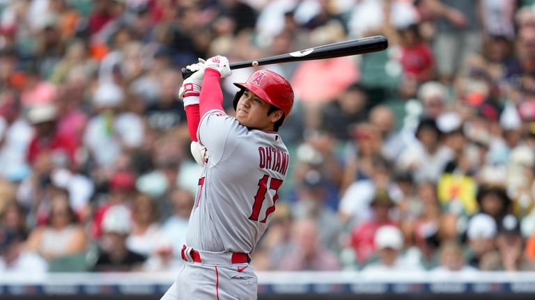 Ohtani throws 1st MLB shutout, hits 2 HRs as Angels sweep Tigers after team  says he's staying – The Denver Post