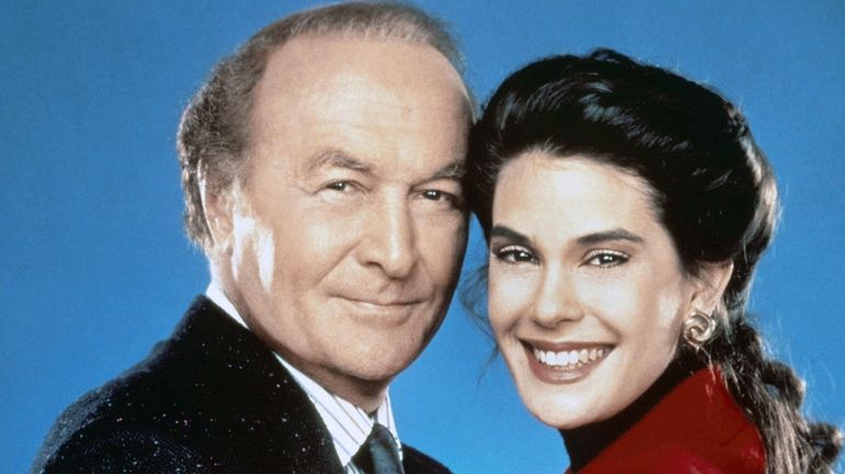 Robert Loggia and Teri Hatcher starred in "Sunday Dinner" in...