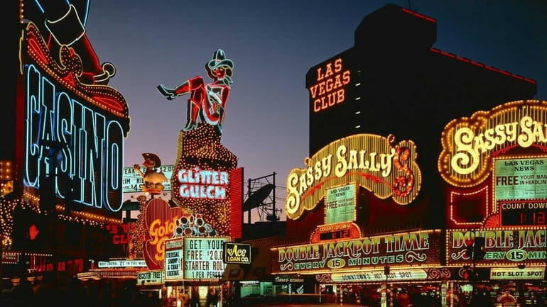 The Vegas Hotspot That Broke All the Rules, History