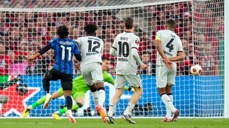 Atalanta's Ademola Lookman scores his side's second goal during the...