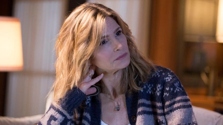 Why Kyra Sedgwick decided to end 'The Closer
