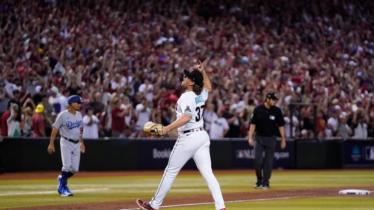 What's behind the Arizona Diamondbacks' victory vest?