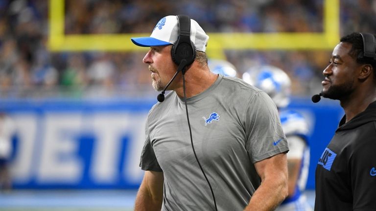 Detroit Lions head coach Dan Campbell on the sideline during...