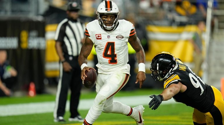 Browns QB Watson cleared to practice as suspension nears end - The