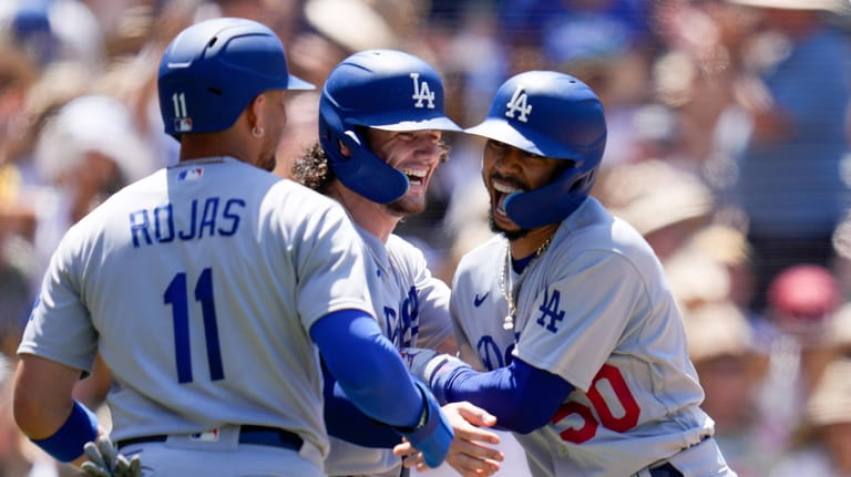 Mookie Betts hits fourth home run of series in Dodgers' rout of Marlins –  Sun Sentinel