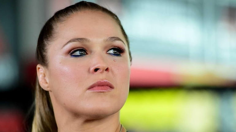 Ronda Rousey Coach Edmond Tarverdyan Avoid Annmaria De Mars Criticism Newsday 