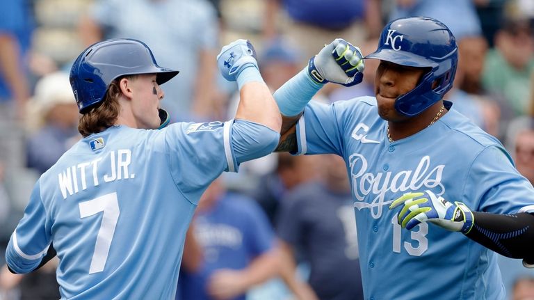 Salvador Perez homers as KC Royals take down Giants: recap