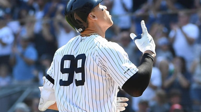 New York Yankees Aaron Judge has MLB's top-selling jersey