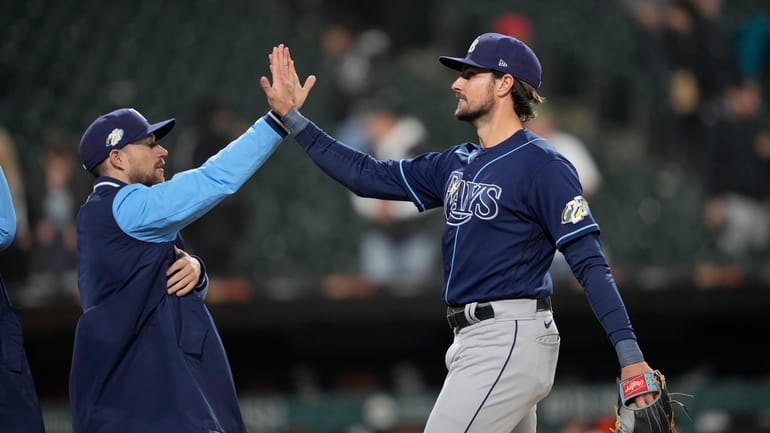 Tampa Bay Rays Get Homers From Brandon Lowe, Yandy Diaz to