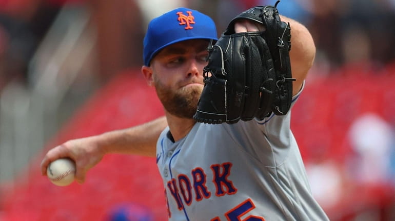 Mets closer Edwin Díaz uplifts South Bronx students with