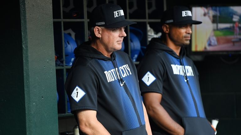 Detroit Tigers manager A.J. Hinch, left, and bench coach George...