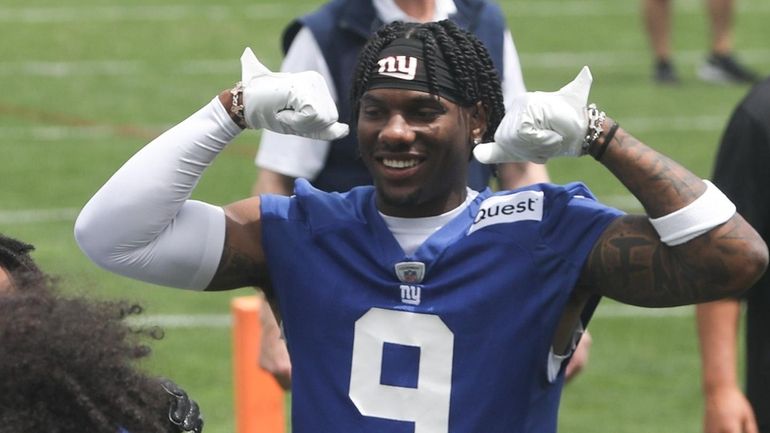 Giants rookie wide receiver Malik Nabers has some fun with the social...