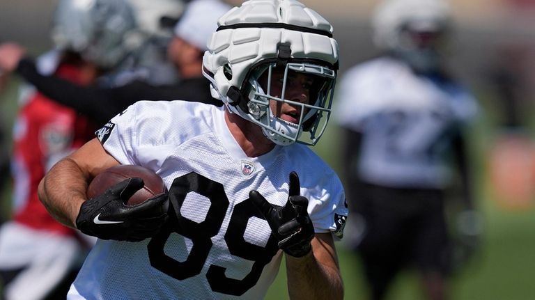 Las Vegas Raiders tight end Brock Bowers runs during an...