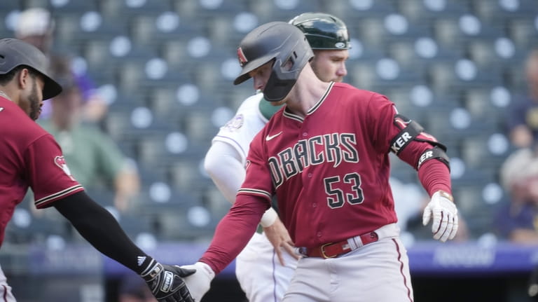 Pham's 2-run double in 11th lifts Diamondbacks to 4-3 win over