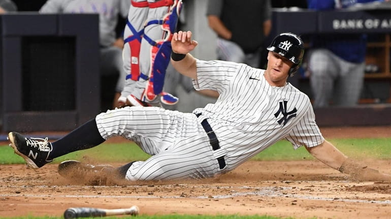 Yankees' DJ LeMahieu sits due to hip/groin issue