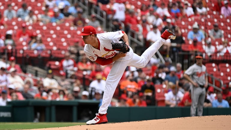 St. Louis Cardinals starting pitcher Kyle Gibson throws against the...