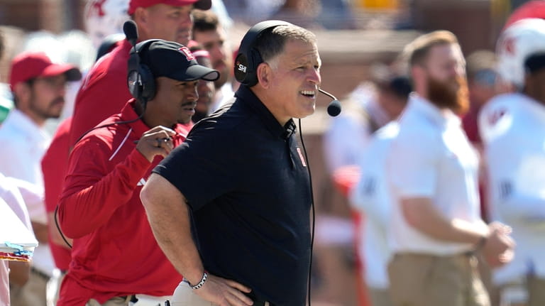 Rutgers head coach Greg Schiano watches against Michigan in the...
