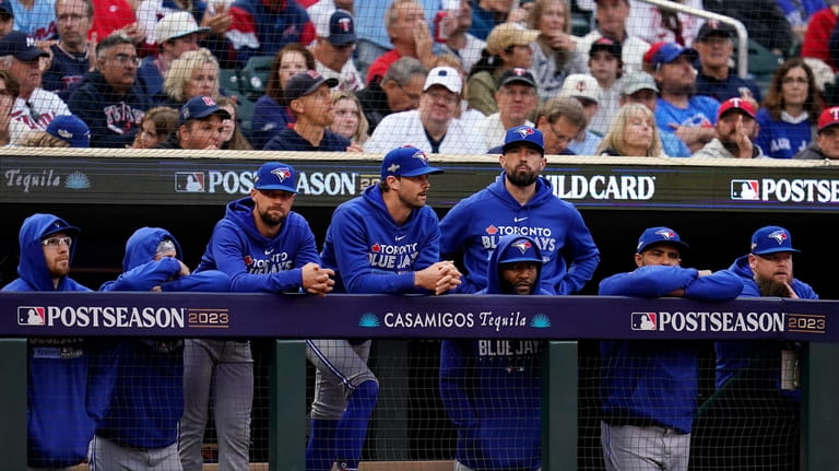 Toronto Blue Jays: Players to watch in ALCS Game 4