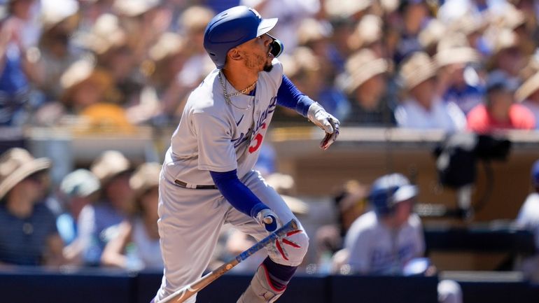 Mookie Betts caps Boston return with another homer as Dodgers beat